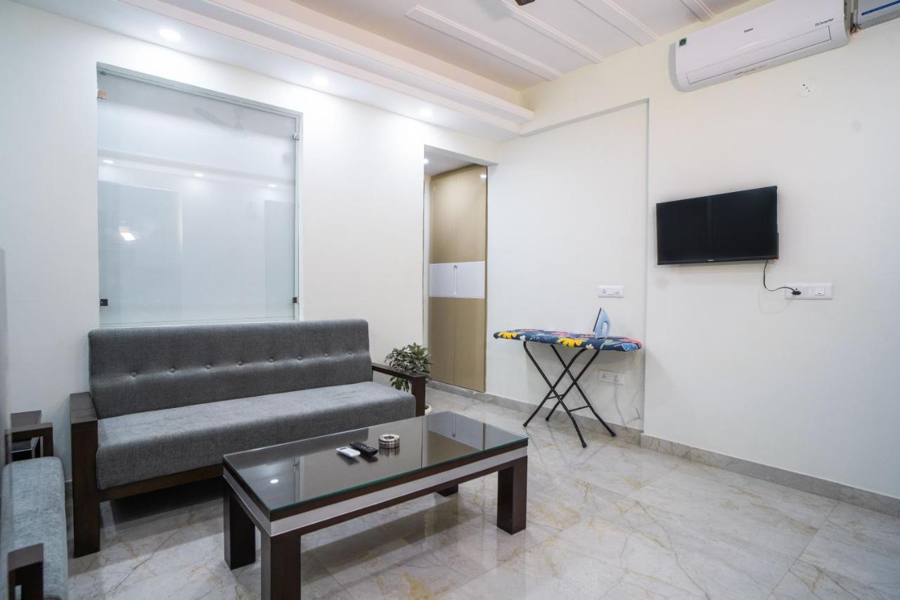 The Lodgers 1 Bhk Serviced Apartment Golf Course Road Gurgaon Eksteriør billede